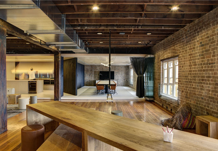 老廠房改造開(kāi)放式辦公室裝修設(shè)計(jì)